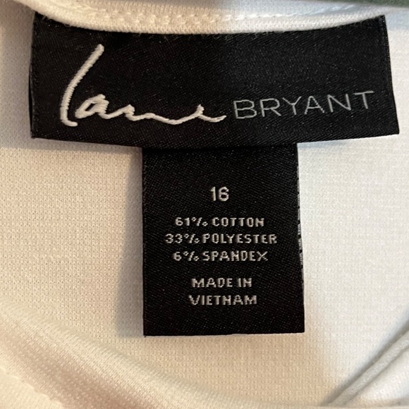 Lane Bryant Womens Jacket Size 16 White Cropped Black Zipper Round Neck Pockets - Picture 2 of 10